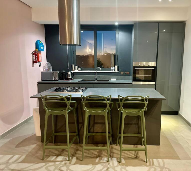 Stunning 2Br Apt In St Julians Saint Julian's エクステリア 写真